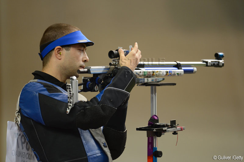 ALIN MOLDOVEANU A CASTIGAT PRIMA MEDALIE DE AUR PENTRU ROMANIA LA JO