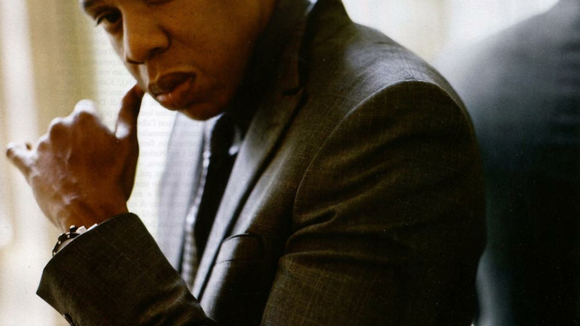 Jay-Z este pe lista celor mai bine imbracate celebritati! Vezi ce BARBATI sunt in TOP FOTO