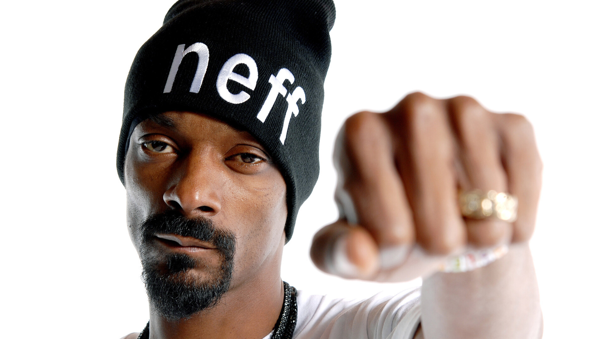 Snoop Dogg si-a schimbat numele si vrea sa isi schimbe si stilul muzical!