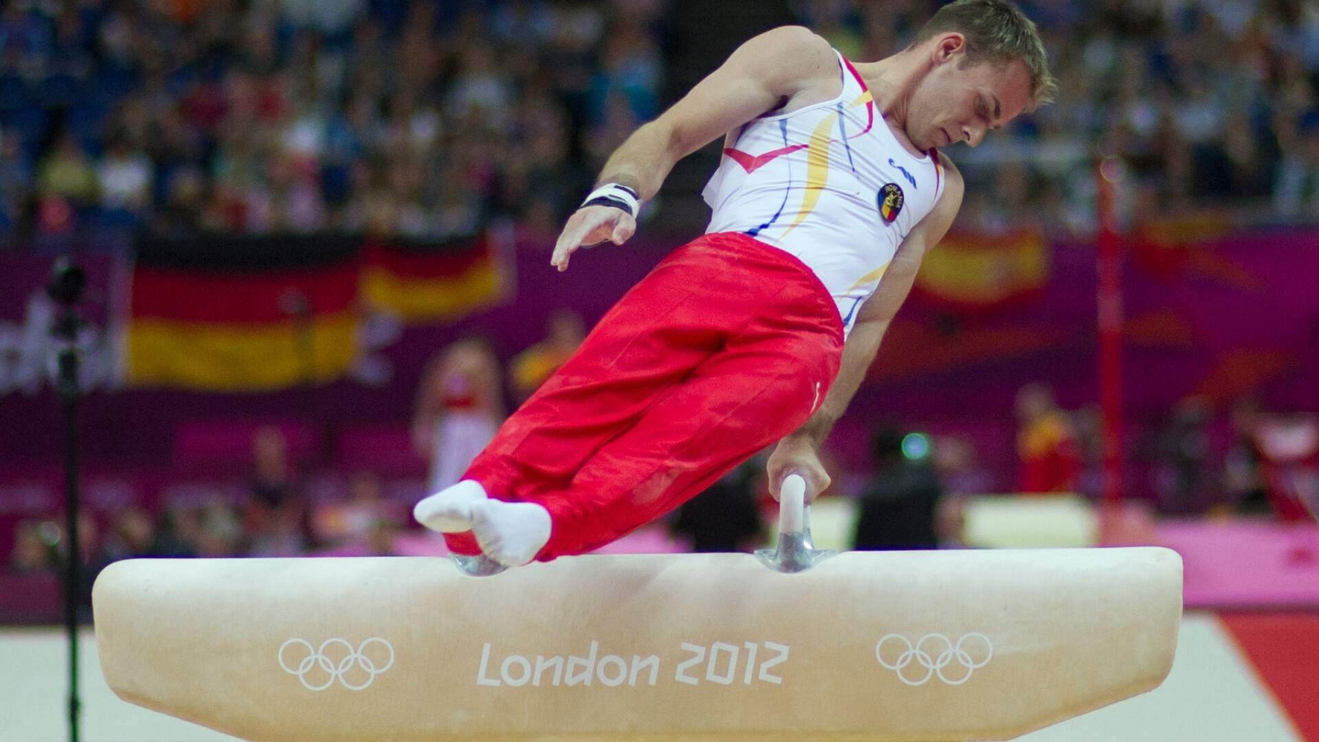 Gimnastul Flavius Koczi a fost retras din finala la individual compus