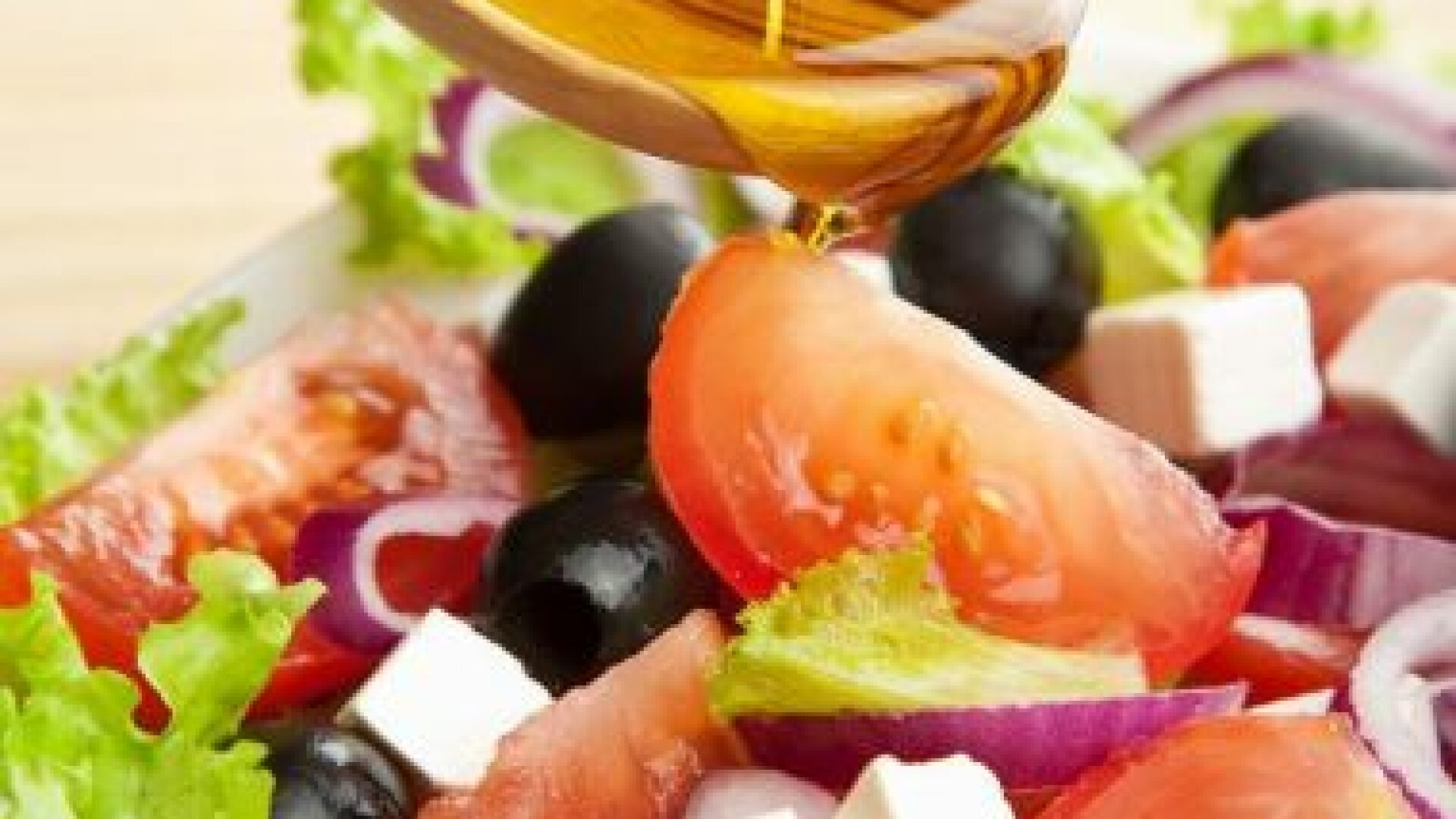 Alimentul pe care nutritionistii il recomanda pentru fiecare zi a verii. Ghicesti despre ce e vorba?