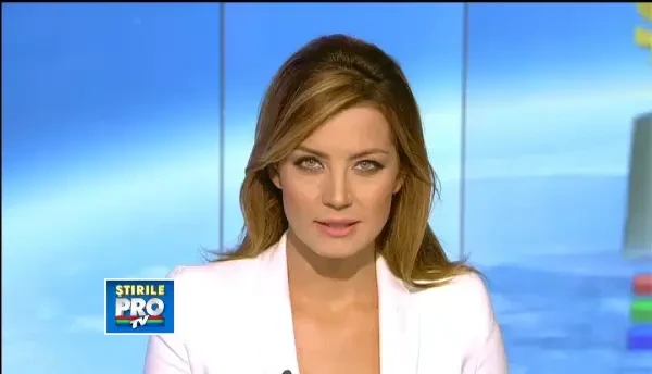 Fetita care avea o tumora de 1 kg in zona capului a fost externata. Recuperarea ei este neasteptata