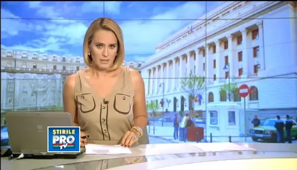 Leul se depreciaza din nou pe fondul crizei politice si a situatiei economice internationale