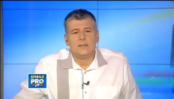 Spectacol printre rafturile unui mall din Sibiu. Artistii greci si polonezi au fost la promotie