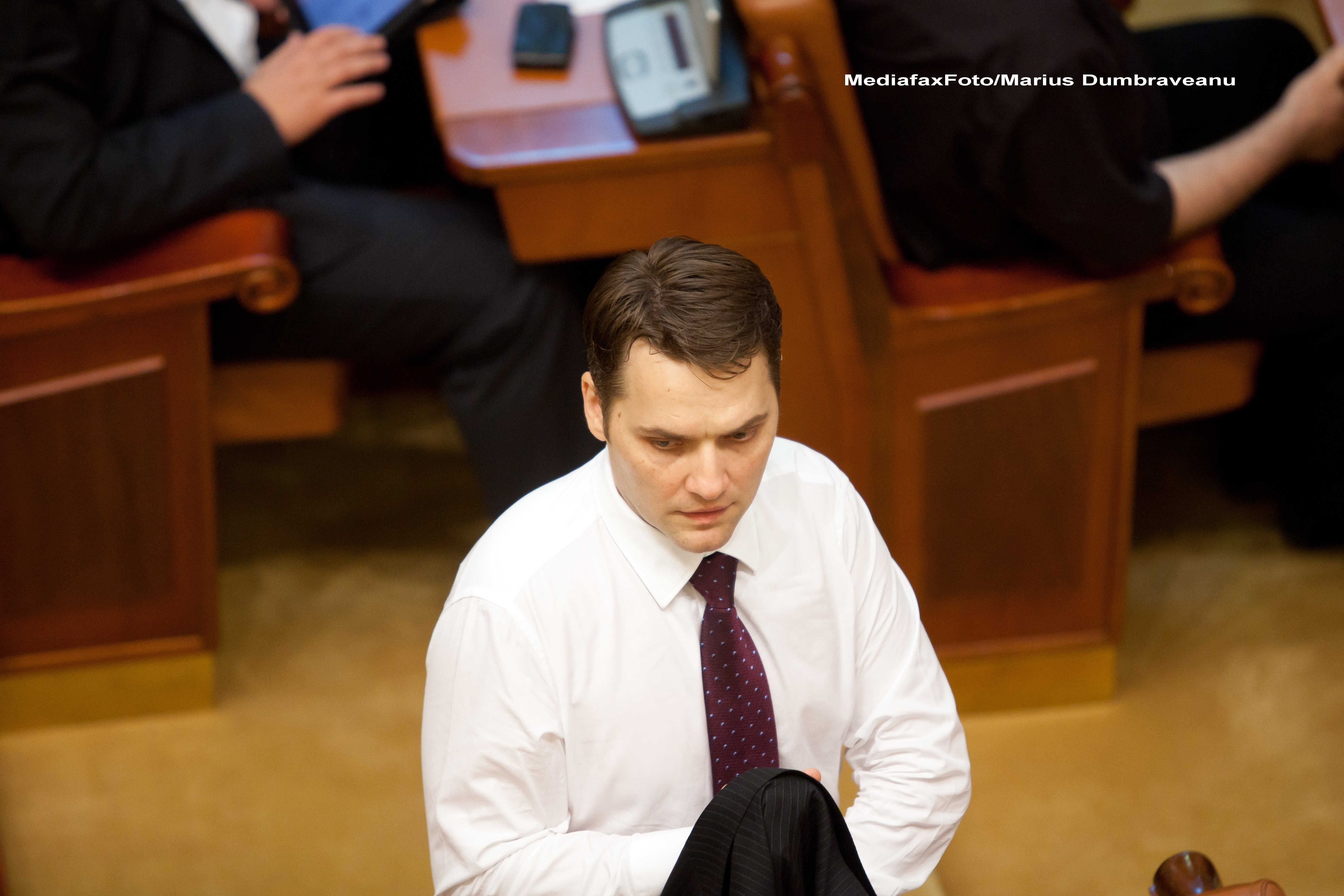 Dan Sova: Discursul lui Basescu trebuie trimis lui Merkel, sa se delecteze cu el in week-end