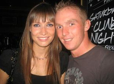 Viata lor de vis s-a distrus in 72 de ore. Ce au patit dupa ce ea si-a cumparat rochia de mireasa