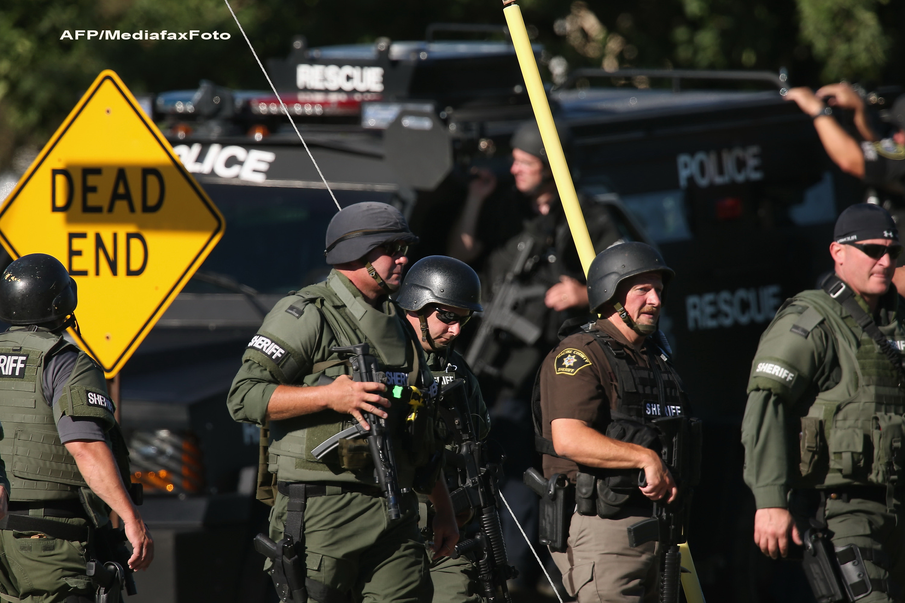 Inca un masacru in SUA. Un barbat a ucis 6 oameni si a ranit grav alti 3 intr-un templu indian sikh