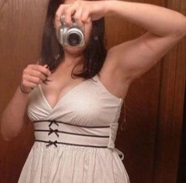 Femeia care a ajuns de rasul internetului. Ce a scapat in imaginea postata online. FOTO