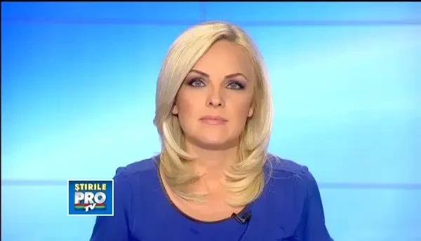 Botezul Chanellei, stranepoata unui membru al clanului Carpaci, in fata Inspectoratului de Politie