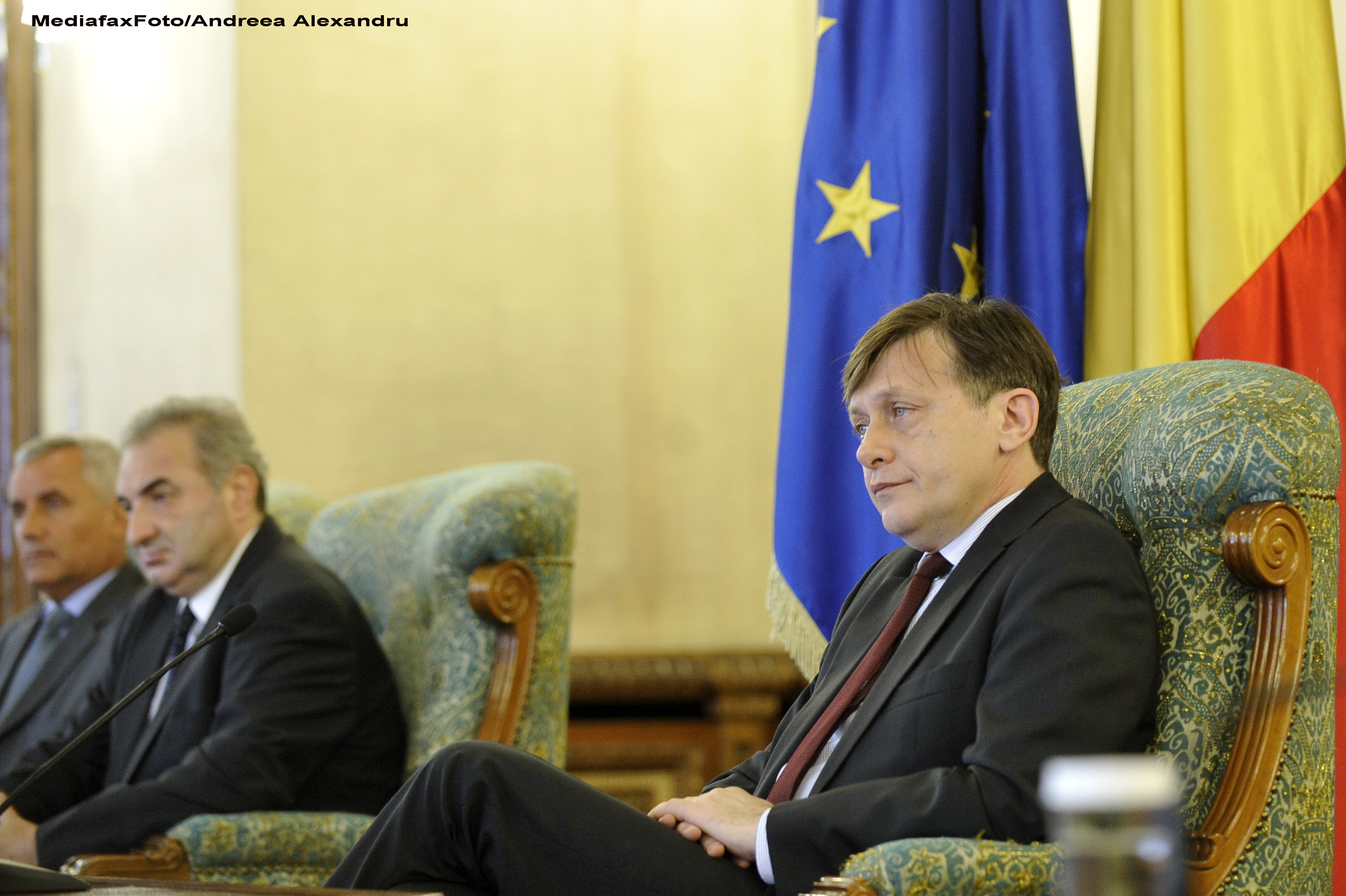 Crin Antonescu: Traian Basescu nu scapa de mine decat daca ma omoara, trebuie sa dea socoteala