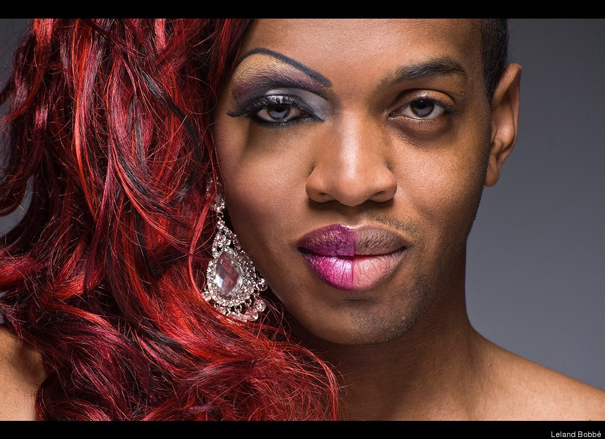 FOTO. Continuarea acestei fotografii va dezvalui secretul bine pastrat al unor barbati