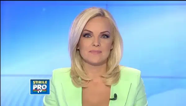 FOTO. Prima fotografie color a planetei Marte, realizata de robotul Curiosity