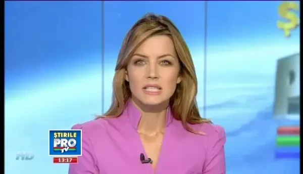 Descinderi la o retea de proxeneti care obliga fete intre 12 si 17 ani sa se prostitueze