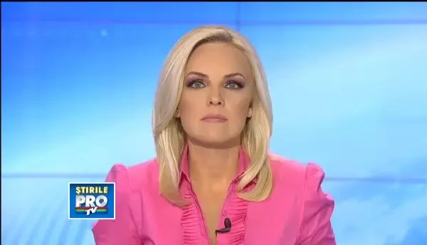 Nunta de 100.000 de euro. Pirandele au renuntat la tinuta traditioanala pentru rochiile Chanel