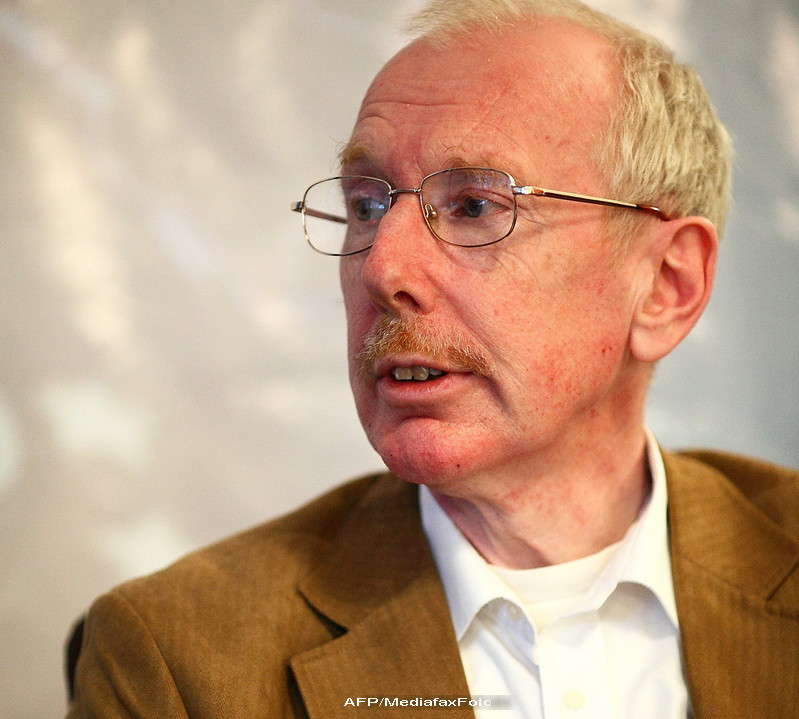 Wall Street Journal: "UE mai are carti de jucat impotriva coruptiei si nepotismului de la Bucuresti"