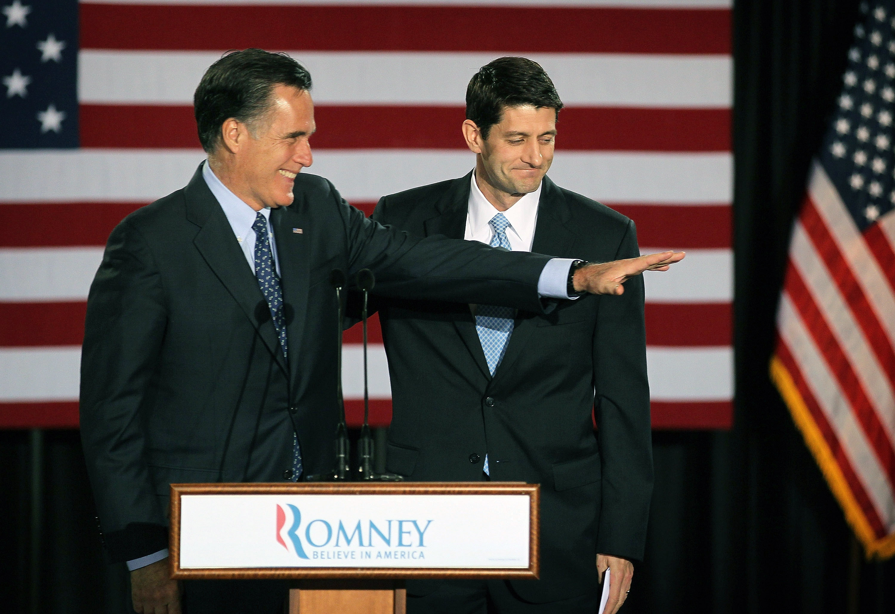 Gafa lui Mitt Romney in momentul in care l-a anuntat pe Paul Ryan ca vicepresedinte. VIDEO