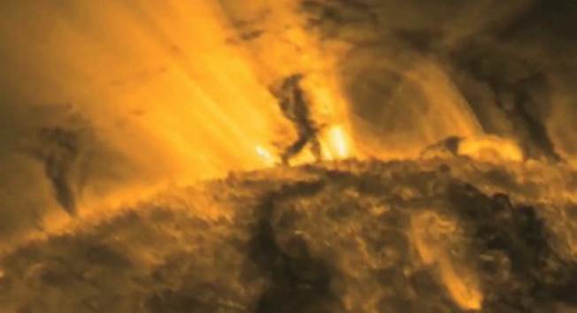 ASA arata o tornada de 5 ori mai mare decat Pamantul filmata de NASA! VIDEO