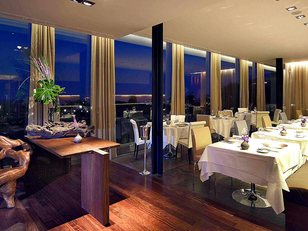 CE NU TREBUIE sa comanzi si cum esti inselat de ospatari! VIDEO