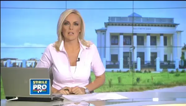 Dan Finutu, condus pe ultimul drum de 10 preoti si muzica de fanfara. Cavoul e cat o garsoniera