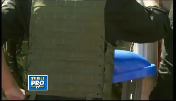 Incident la ceremoniile din Constanta. Un infanterist marin s-a ranit dupa ce a tras cu arma