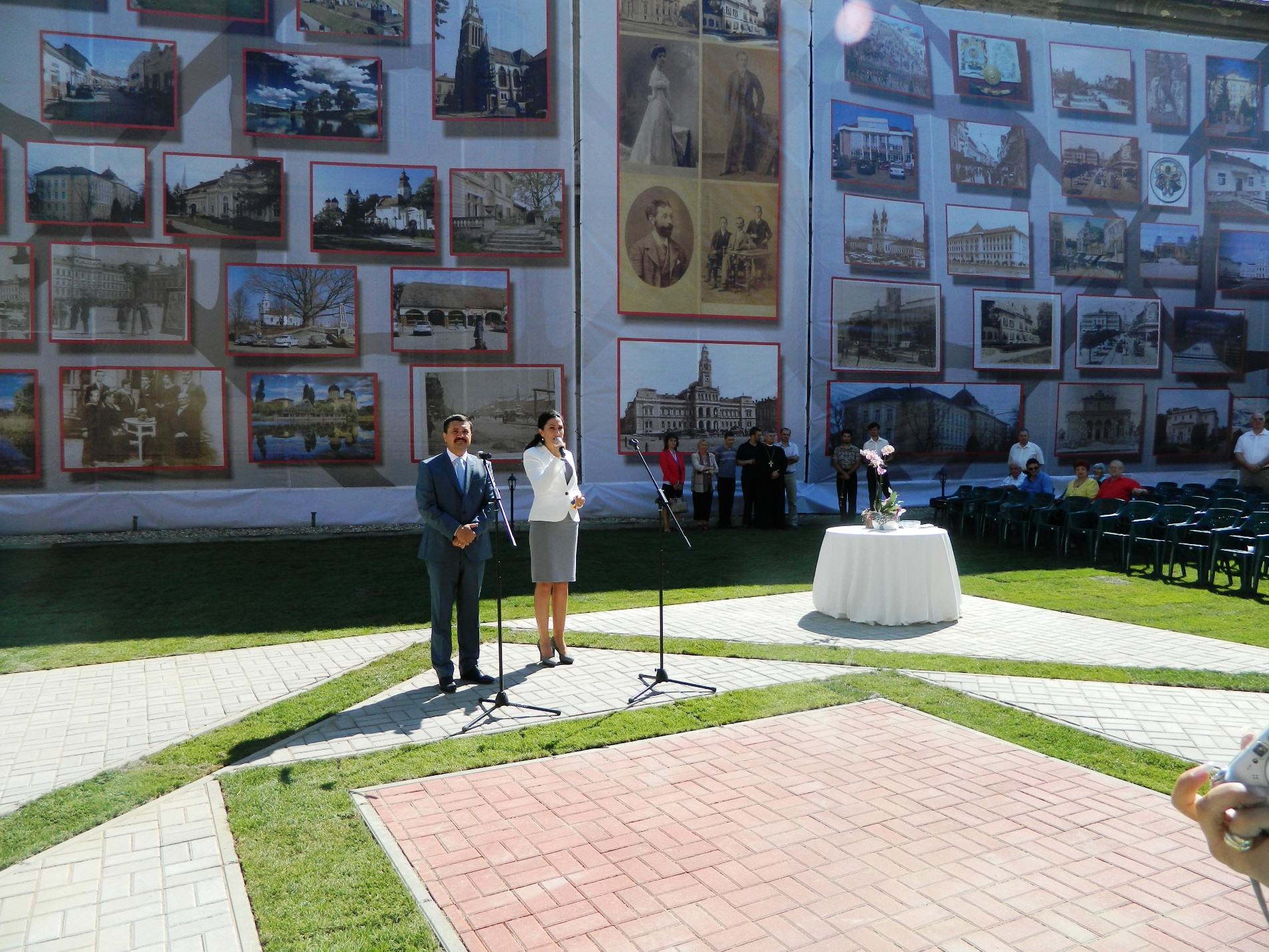 Dupa cinci decenii, Aradul are din nou Teatru de vara. Spectacolele vor fi gratuite