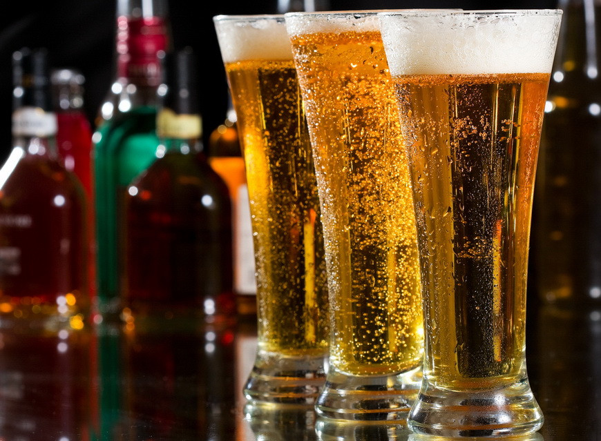 Ghidul degustatorului. Cum trebuie bauta berea pentru a ii simti cu adevarat gustul