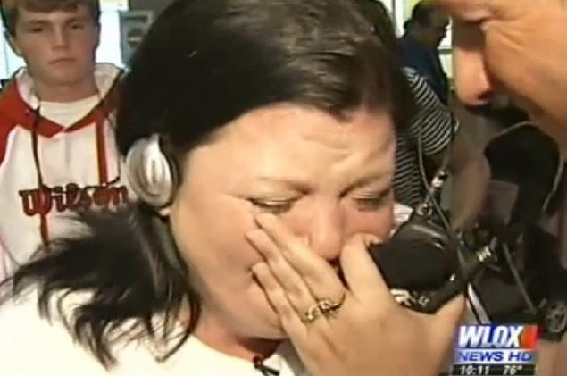 Reactia tulburatoare a unei mame cand aude inima fiului ei mort batand intr-un alt trup. VIDEO