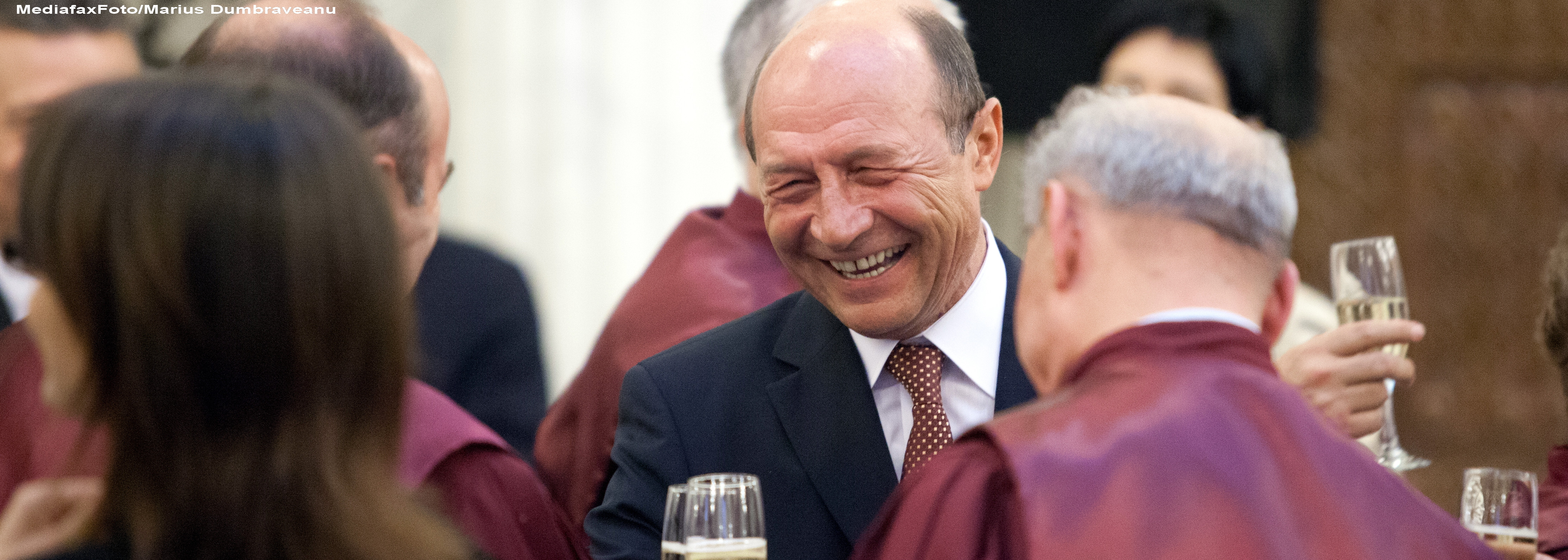 CCR a INVALIDAT referendumul. Traian Basescu ramane presedintele Romaniei si revine la Cotroceni