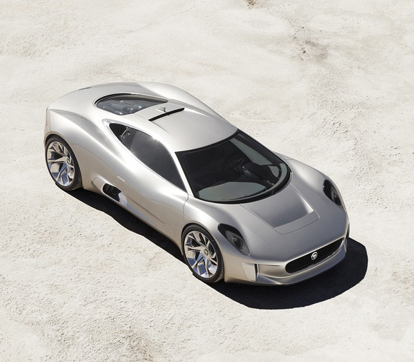 Jaguar C-X75 - 8