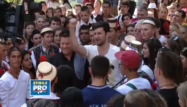 Sute de locuitori din Cluj vor sa se afirme in fata juriului „Romanii au Talent”