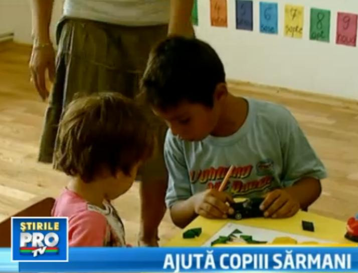 Educatia copiilor din medii dezavantajate depinde de noi. Trimite un sms la 8860 pentru a-i ajuta