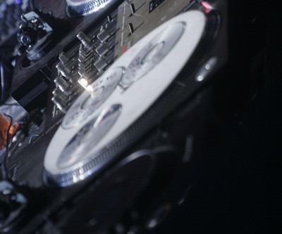 Cel mai bine platiti DJ din lume. Cine incaseaza 22 de milioane de dolari