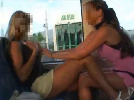 500.000 de persoane au vazut-o. Raspunsul politiei germane la o filmare indecenta facuta in autobuz