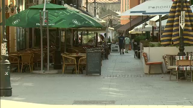 Codul PORTOCALIU de canicula a transformat Capitala intr-un oras fantoma. Cum va fi vremea duminica