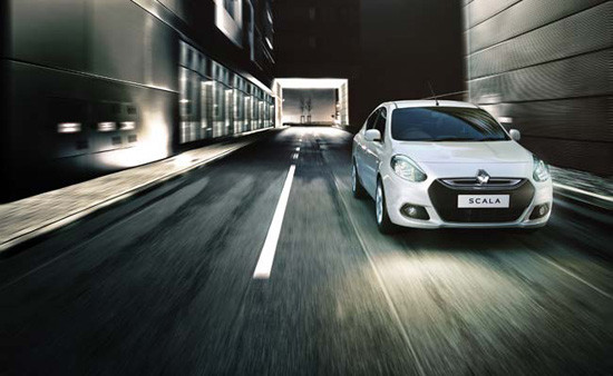 Renault a publicat primele fotografii oficiale cu masina care ar putea inlocui Loganul FOTO+VIDEO