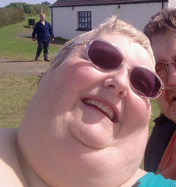 Aceasta femeie a slabit 120 de kilograme dupa ce a primit un SMS. CUM ARATA ACUM