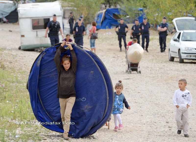 romi evacuati Franta