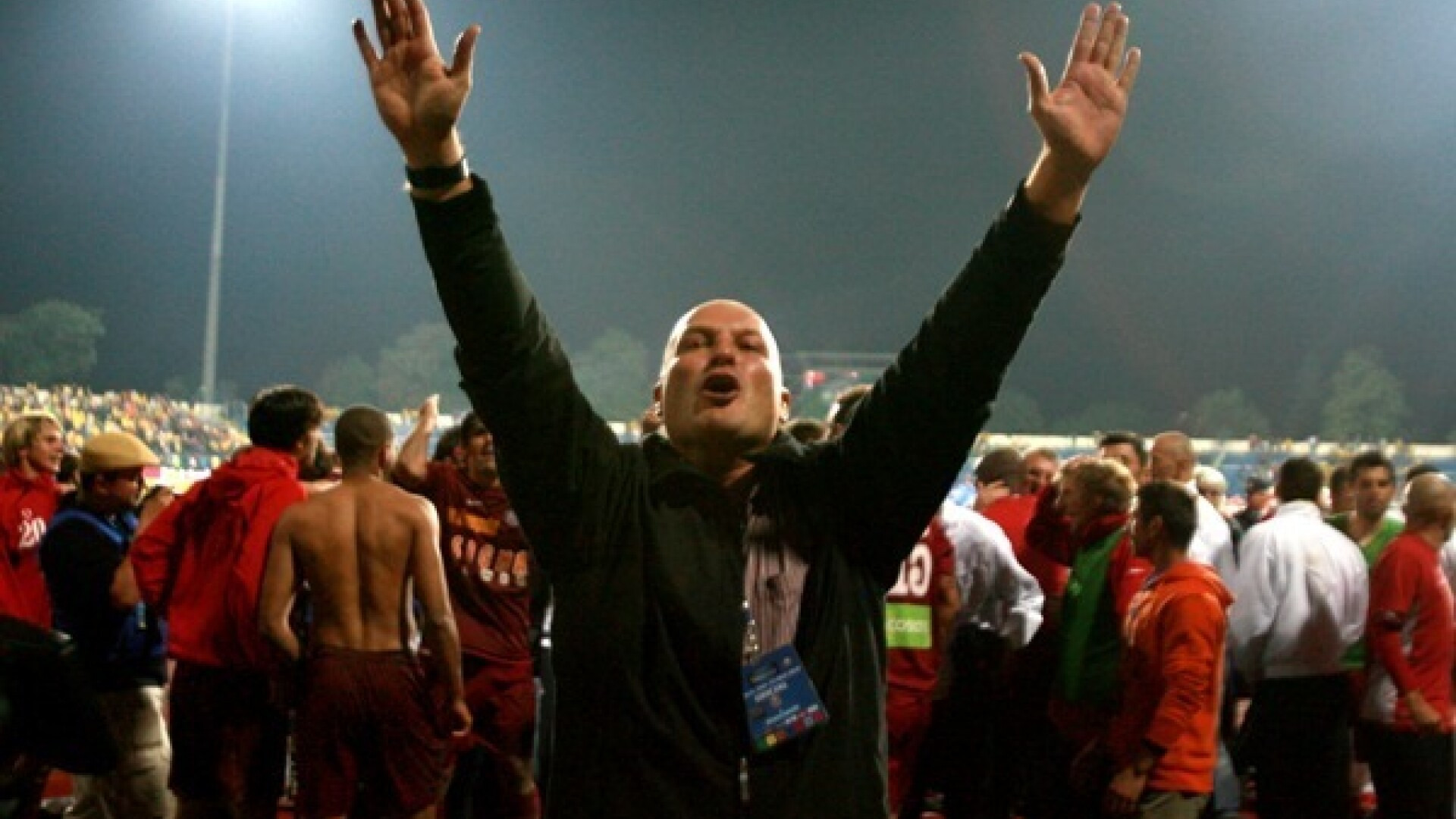 Sougou a venit gratis in CFR, i-a calificat in grupele Ligii si pleaca pe un MUNTE de BANI din Gruia