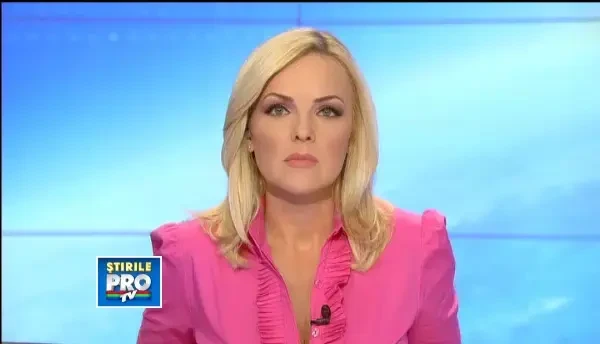 Explozie puternica intr-un bloc din Resita. Un barbat a fost grav ranit si toti locatarii evacuati