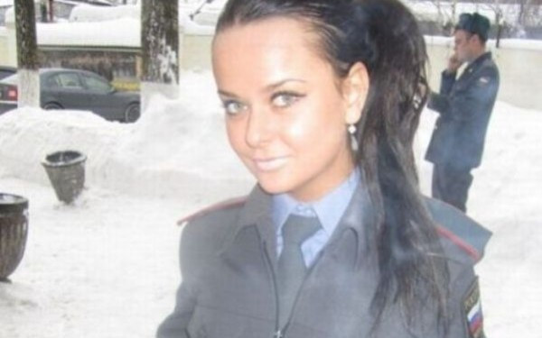 Politista care si-a INNEBUNIT colegii si sefii. Uite ce facea dupa serviciu. GALERIE FOTO