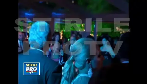 Nunta Elena Basescu. Hora Emil Boc