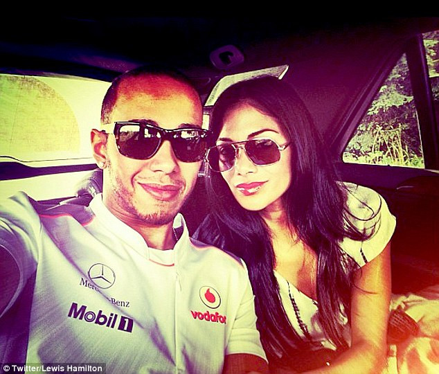 Acest moment era sa ii provoace un atac de inima frumoasei Nicole Scherzinger. FOTO