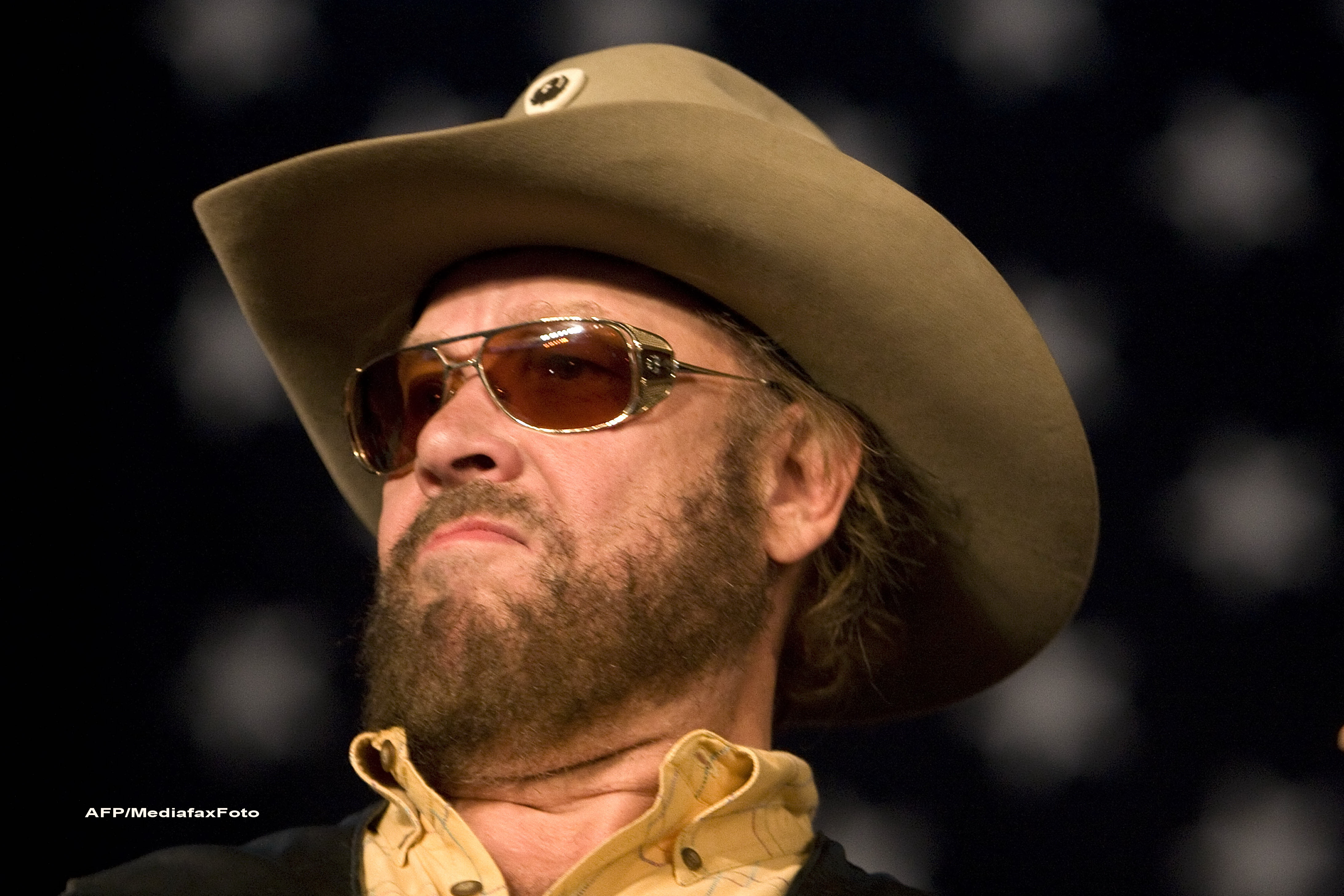 Inca un artist il spulbera pe Obama. Hank Williams Jr.: "El uraste fetele", "iubeste homosexualii"