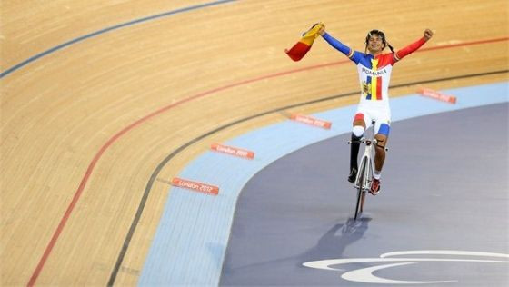 OMUL care merita 100.000 de LIKE-uri: POVESTEA romanul care a castigat prima medalie pentru tara noastra la Jocurile Paralimpice! VIDEO