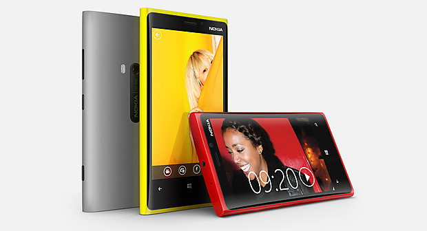 Nokia Lumia 920, lansat oficial. Camera foto splendida si incarcare prin aer pentru varful de gama a