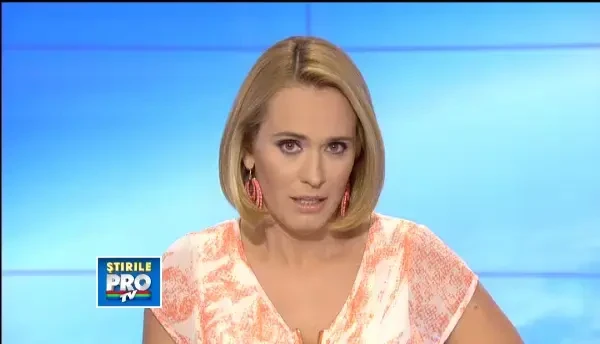 Scandalul Oltchim. Sute de angajati protesteaza ca nu si-au luat salariile. Directorul a demisionat