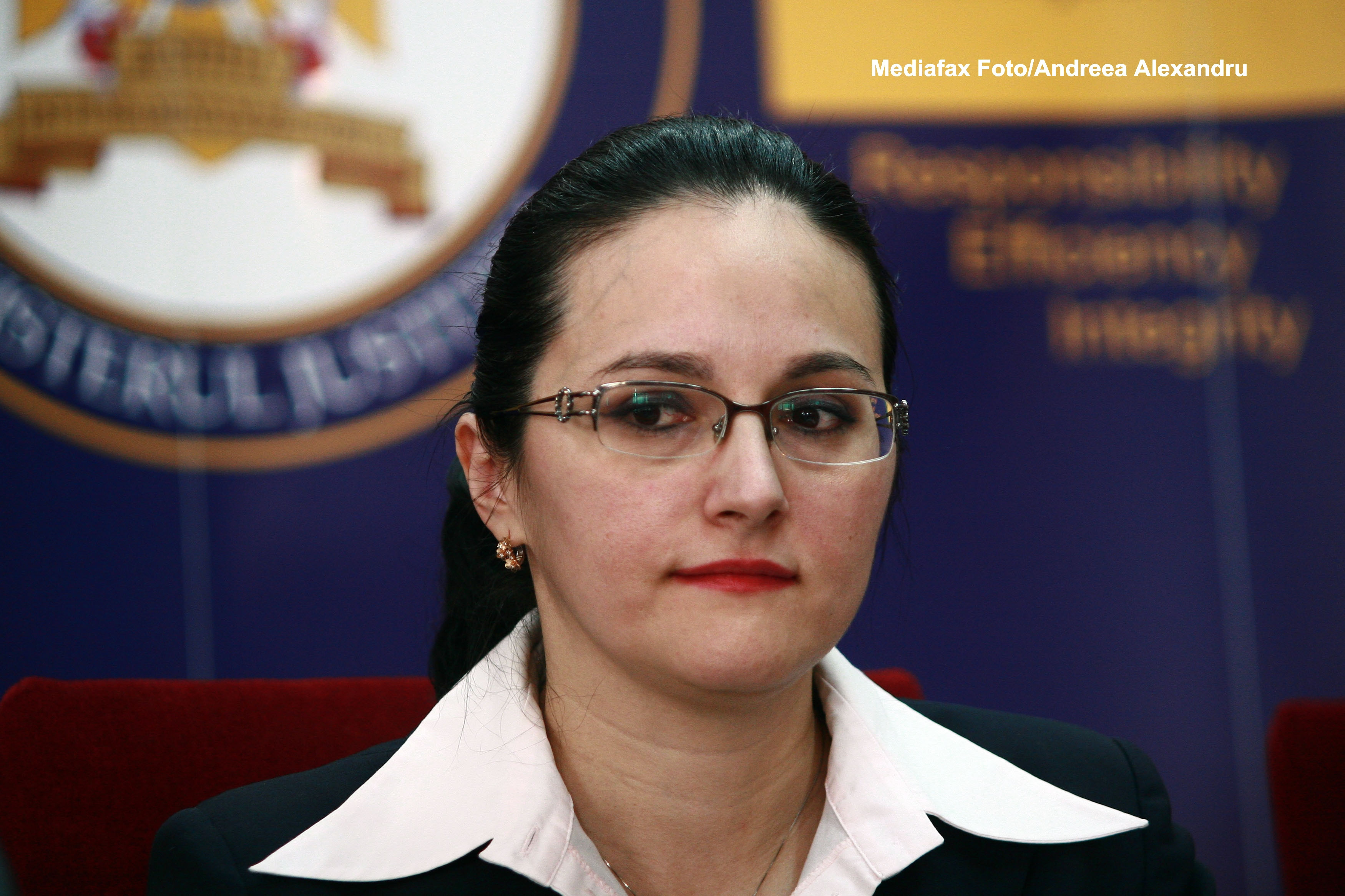 Alina Bica ar fi primit mita 3,5 milioane euro de la Ioan Niculae, prin Liviu Dragnea. Reactia presedintelui executiv al PSD