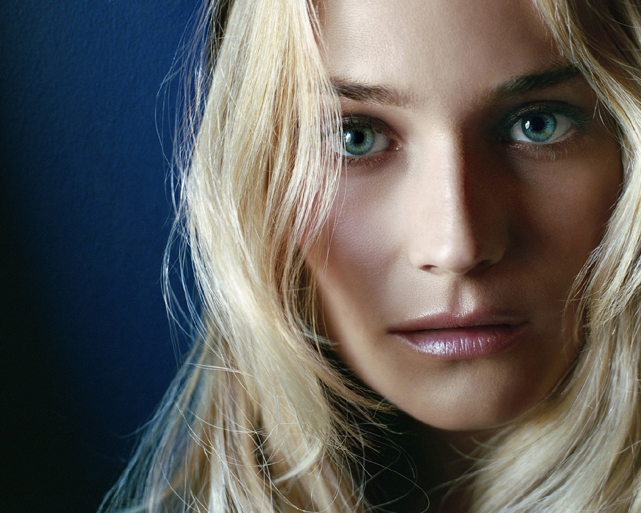 Pentru jumatate dintre romani, EI sunt punctul forte! Ce cred romanii despre aspectul lor fizic: