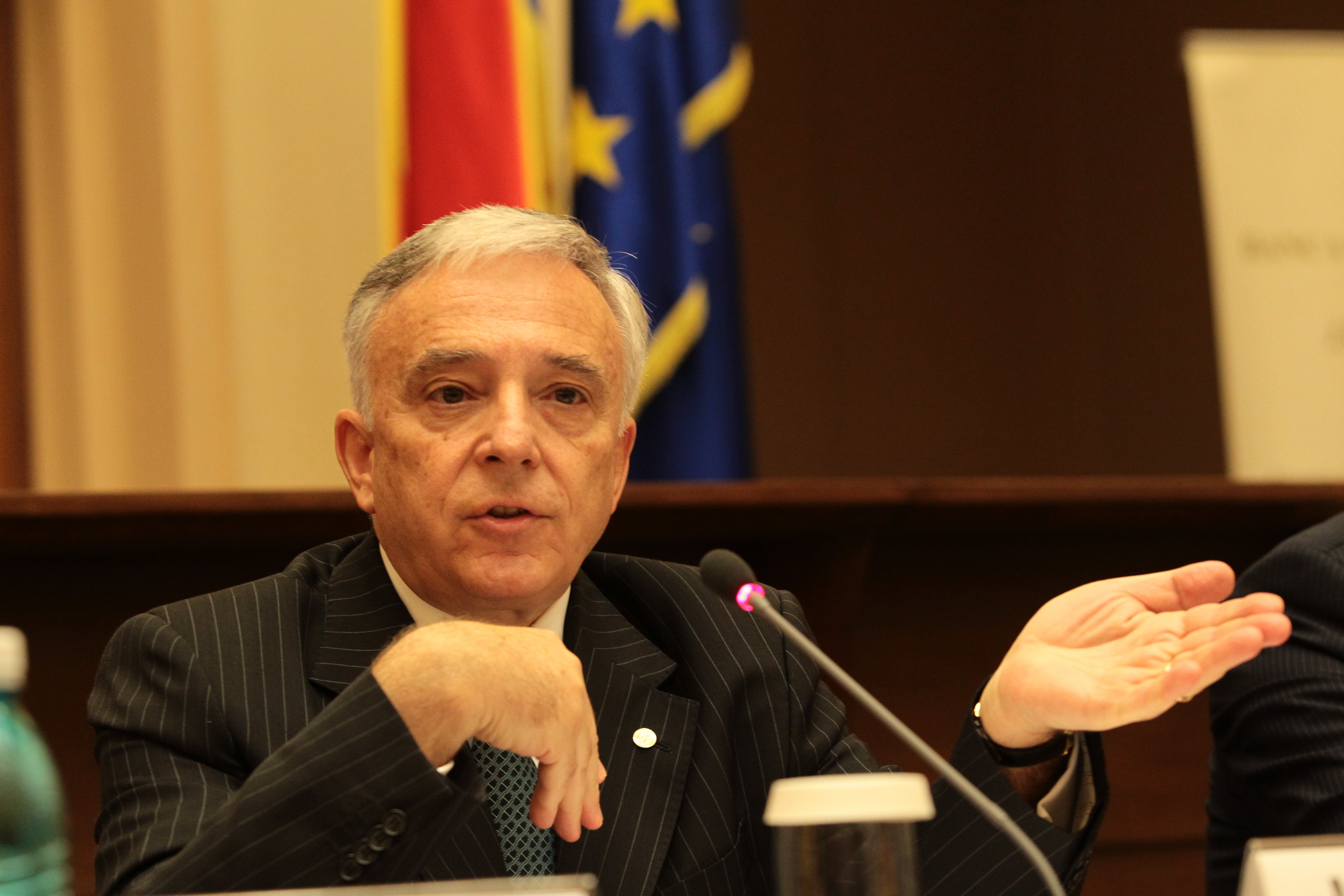 Bill Gates, Mugur Isarescu, Ion Tiriac