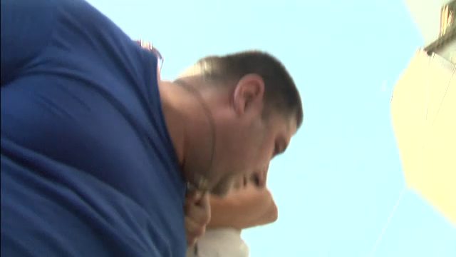 Incendiul din Drumul Taberei a fost provocat de un inspector vamal baut. Paguba este de 150.000 RON